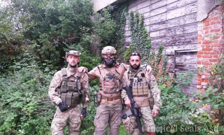 Pattuglia di 3 operatori pronti per O Cristo Redentor