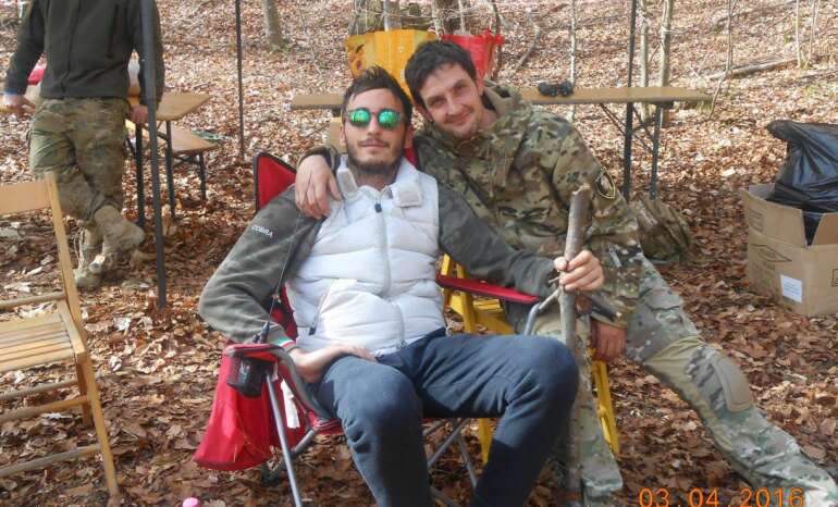 Cobra e Hitman pronti per la grigliata a Operazione Sparviero 2016