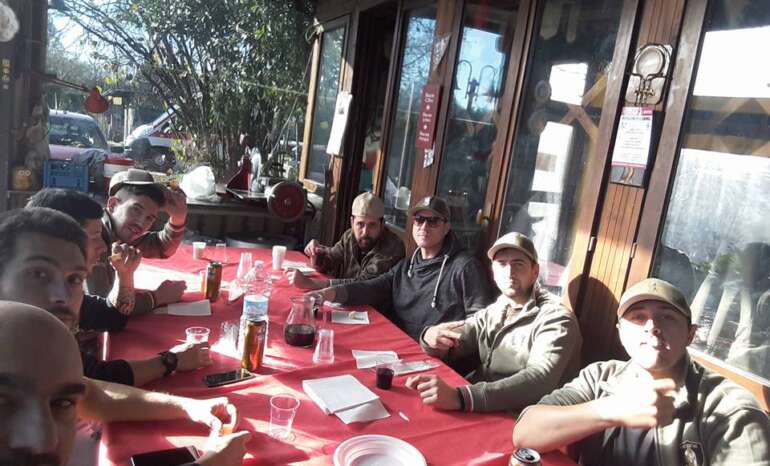 Foto del team a tavola alla fine del torneo 3° Memorial Joker