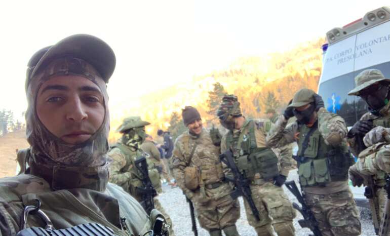 Selfie di Ciko prima della partenza della tappa