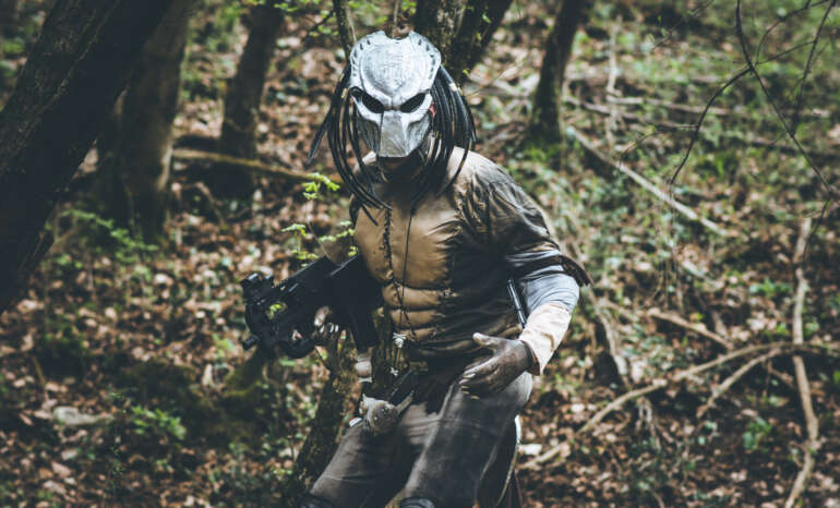 Hunter magistralmente travestito da Predator